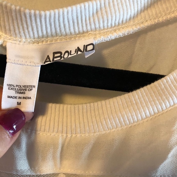 Blouse - Picture 3 of 4